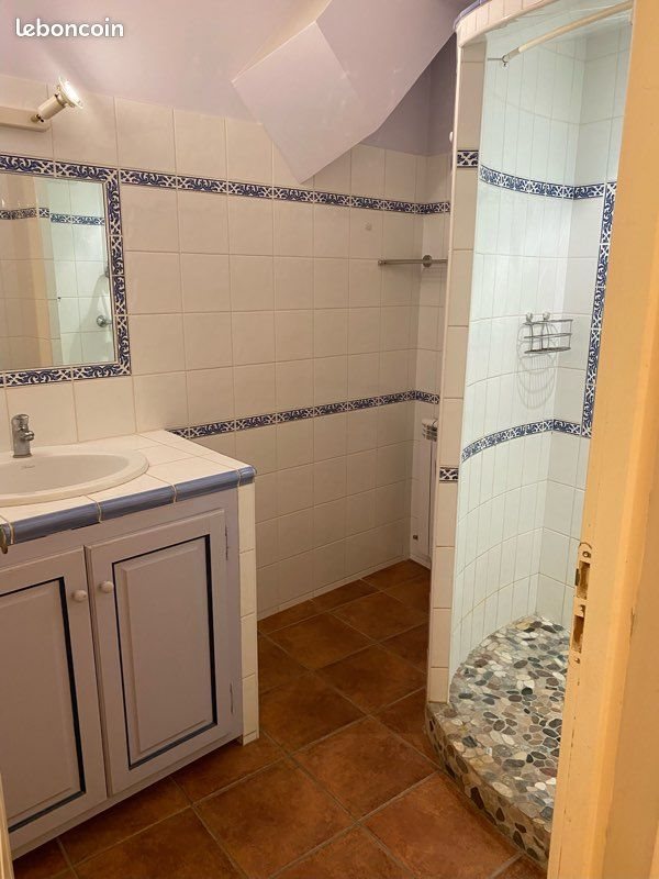 Appartement à louer, 65m², Mirabel-aux-Baronnies