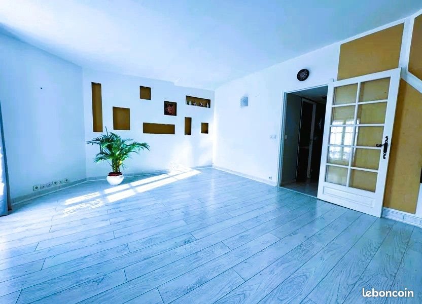 Appartement à louer, 50m², Viroflay