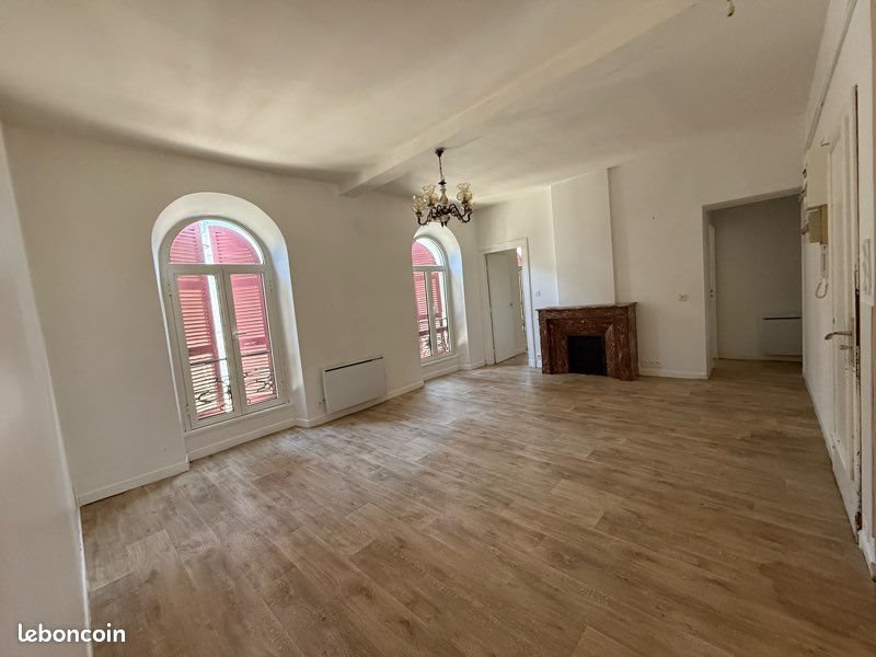 Appartement à louer, 75m², Bagnères-de-Bigorre