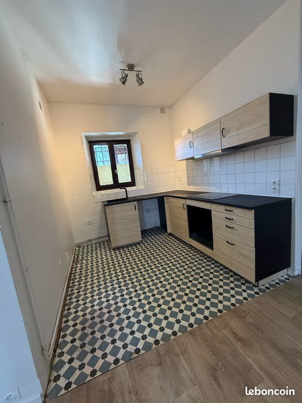 Appartement à louer, 75m², Bagnères-de-Bigorre