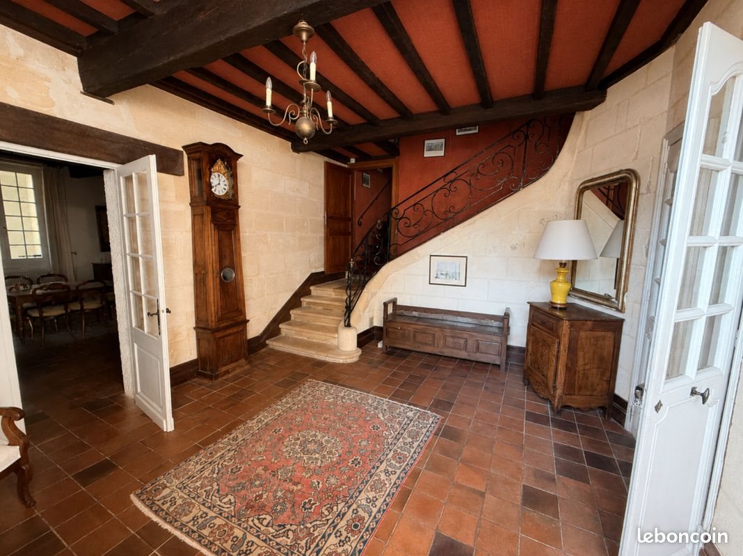 Maison à vendre, 450m², Saint-Louis-de-Montferrand
