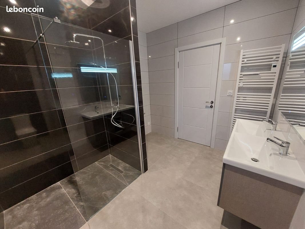 Maison à vendre, 105m², Saint-Etienne-de-Fontbellon