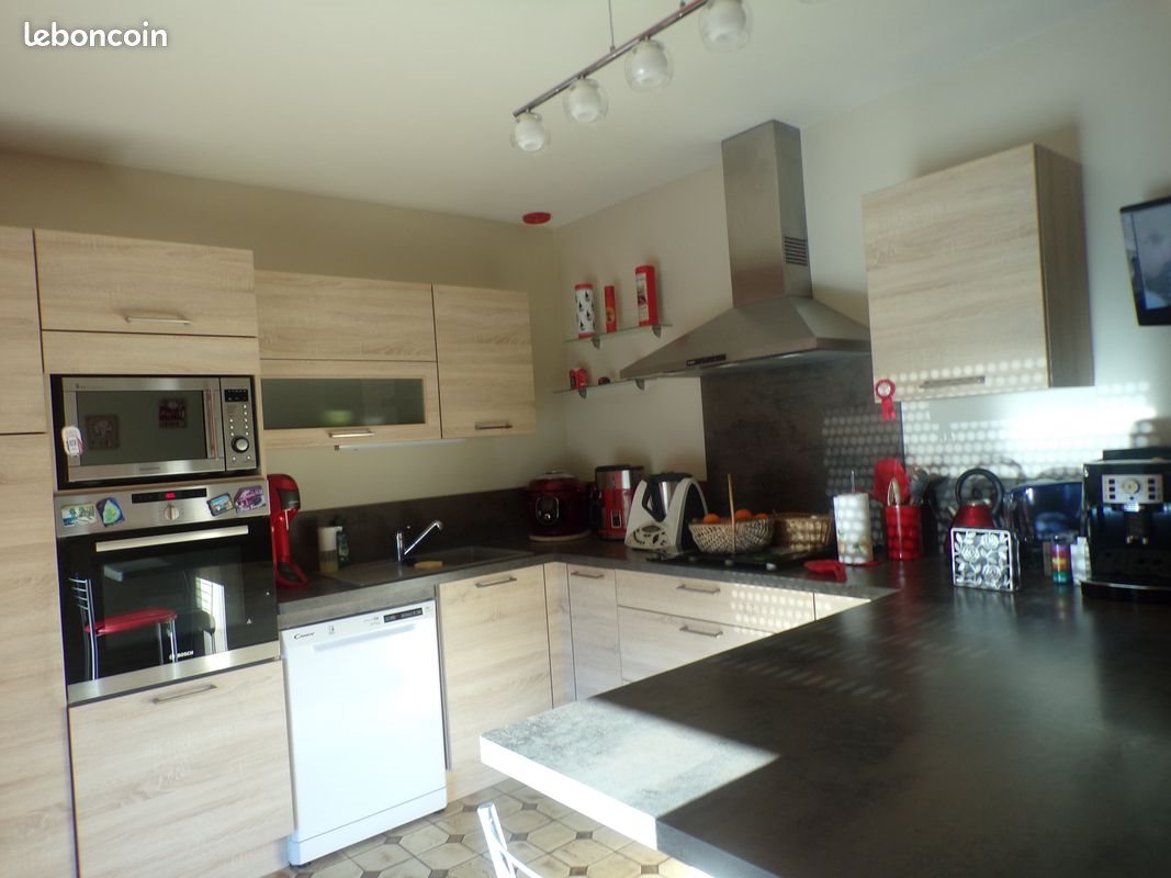 Maison à vendre, 145m², Savigné-l'Evêque
