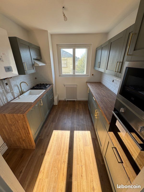 Appartement à louer, 69m², Moulins