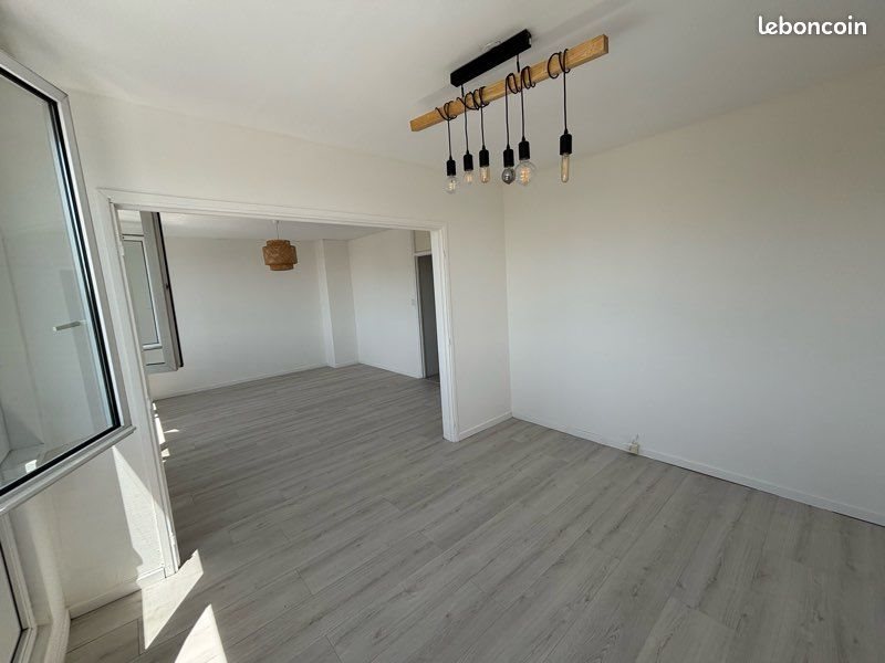 Appartement à vendre, 75m², Raismes