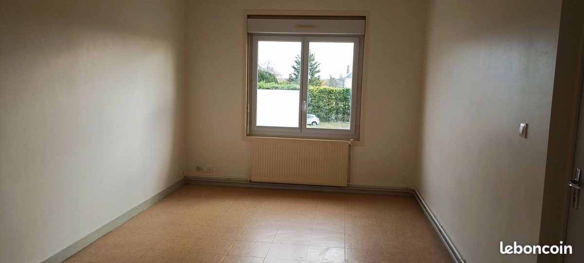 Appartement à louer, 65m², Saint-Jean-d'Angély