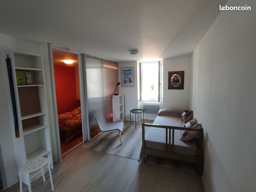 Appartement à louer, 35m², Lodève