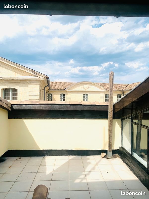 Appartement à louer, 60m², Uzès