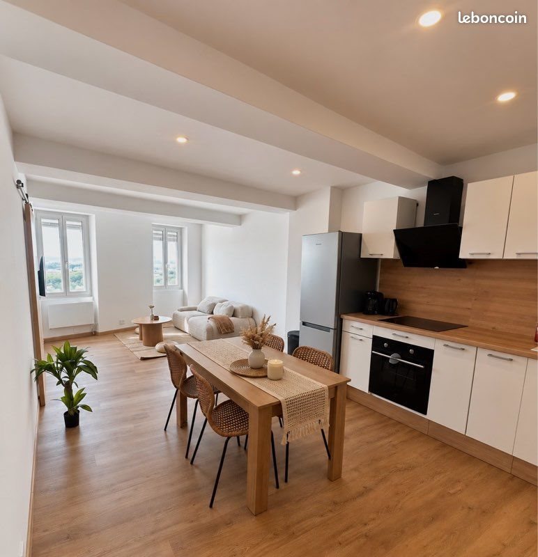 Appartement à louer, 45m², Pierrefeu-du-Var