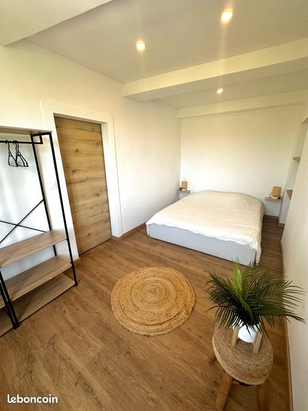 Appartement à louer, 45m², Pierrefeu-du-Var