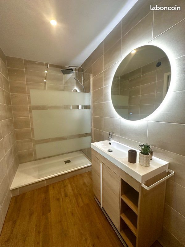 Appartement à louer, 45m², Pierrefeu-du-Var