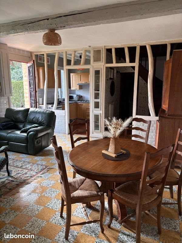 Maison à louer, 65m², Hornoy-le-Bourg