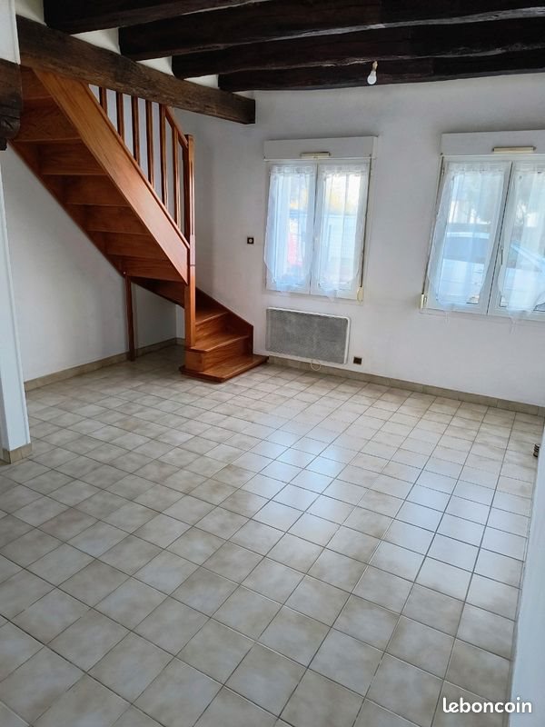Maison à louer, 30m², Bléré