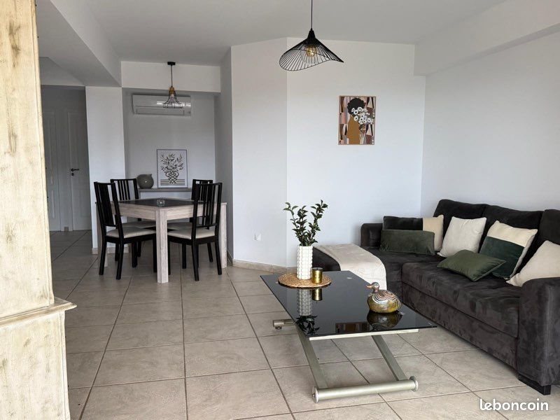 Appartement à louer, 50m², Alata