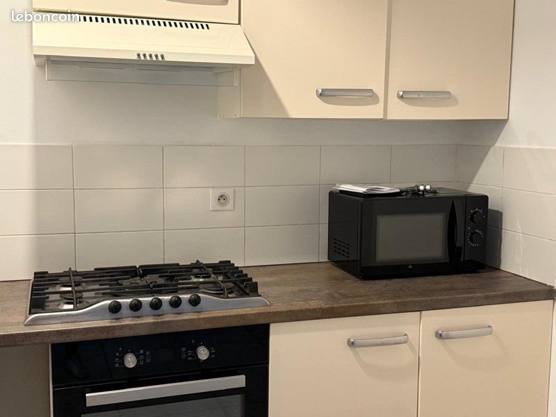 Appartement à louer, 50m², Alata