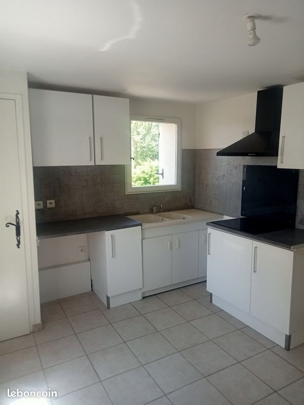 Appartement à louer, 45m², Sarrians