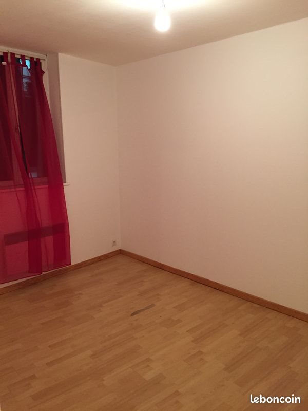 Appartement à louer, 34m², Cambrai