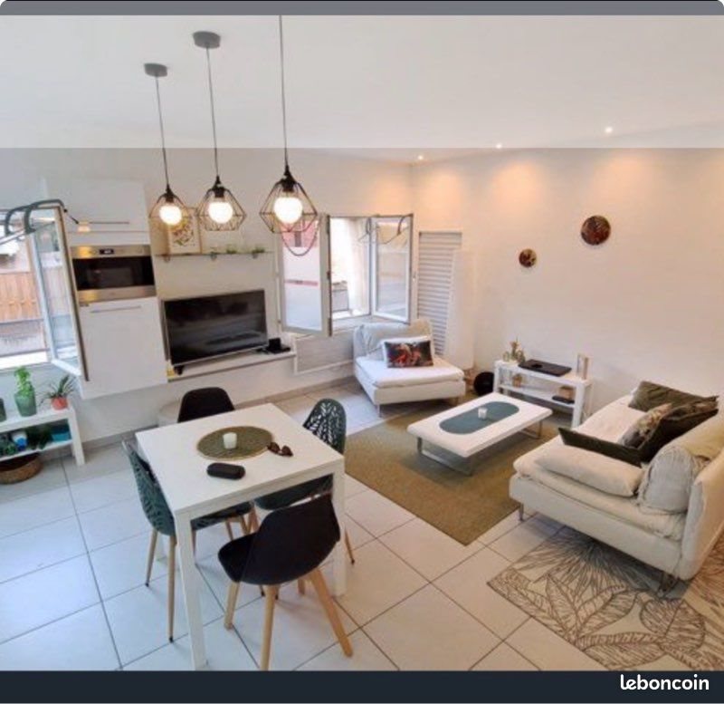 Appartement à louer, 60m², Loupian
