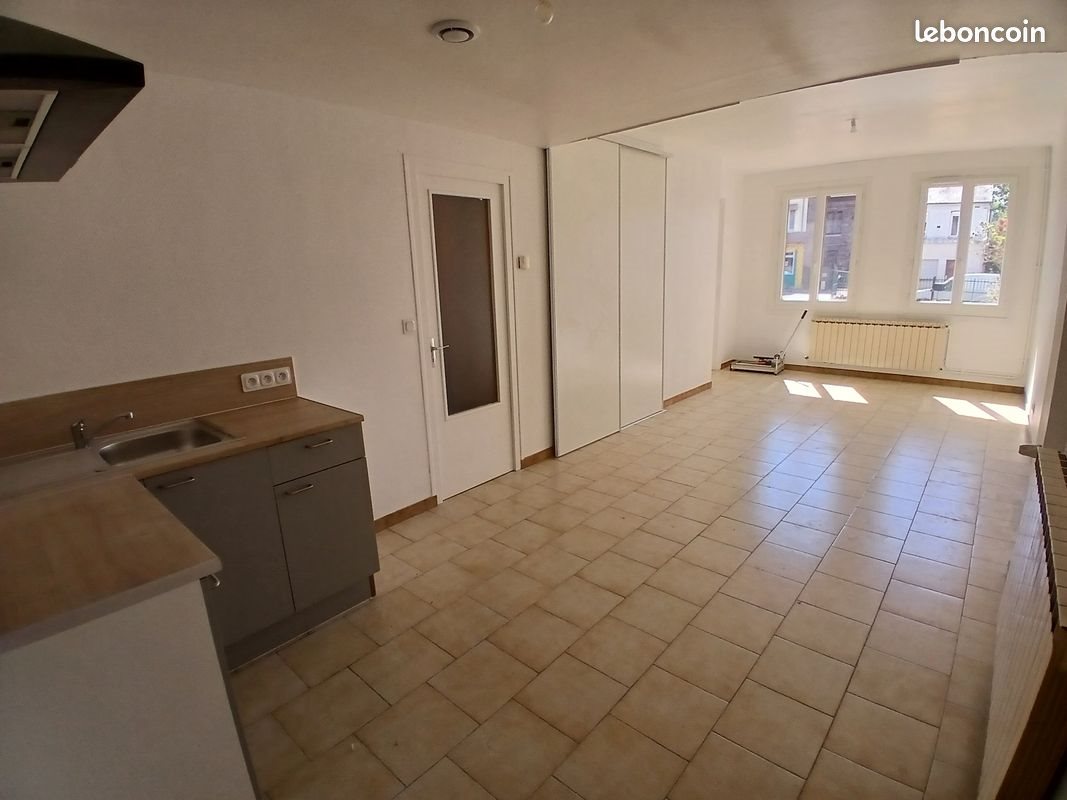Appartement à louer, 70m², Forges-les-Eaux