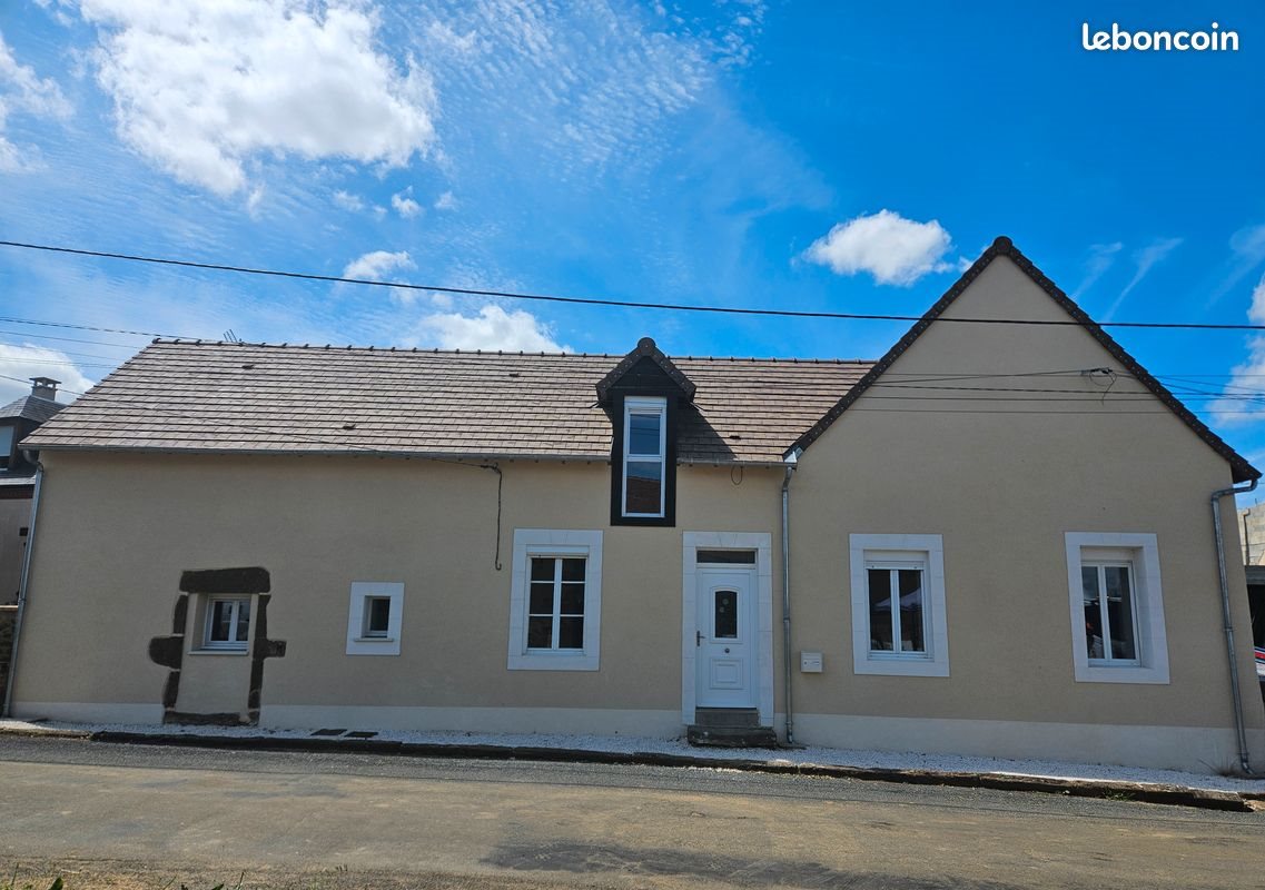 Maison à louer, 112m², Sainte-Sabine-sur-Longève