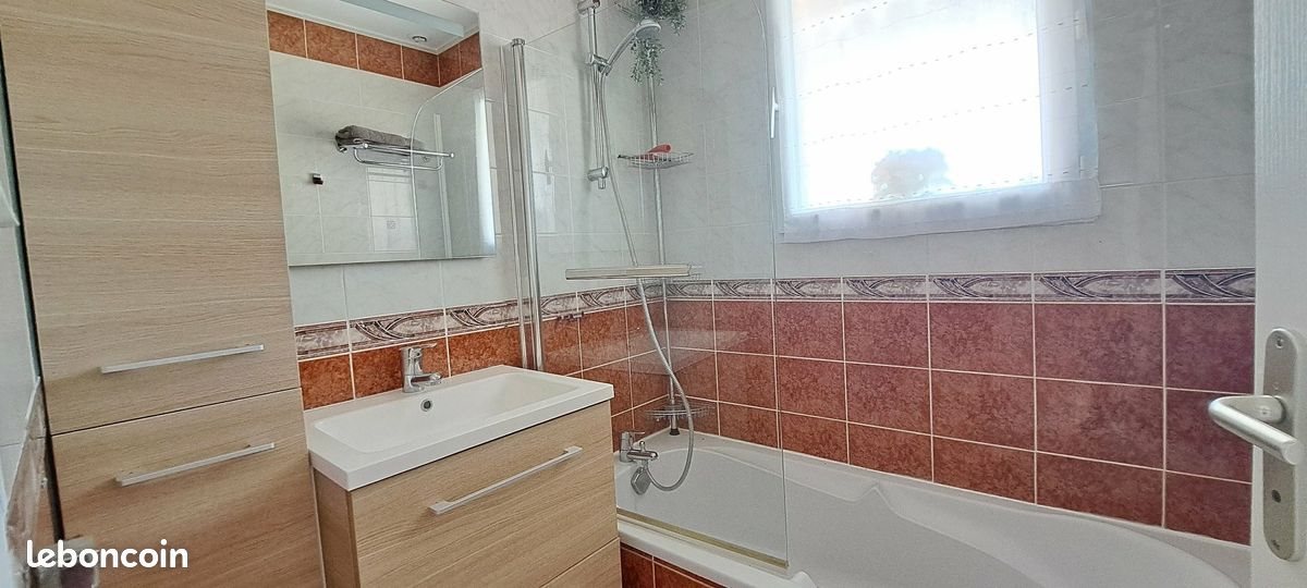 Maison à louer, 100m², Marseillan