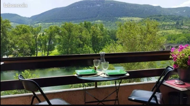Appartement à louer, 35m², Millau