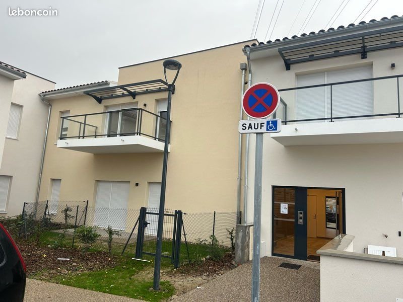 Appartement à louer, 44m², Mions