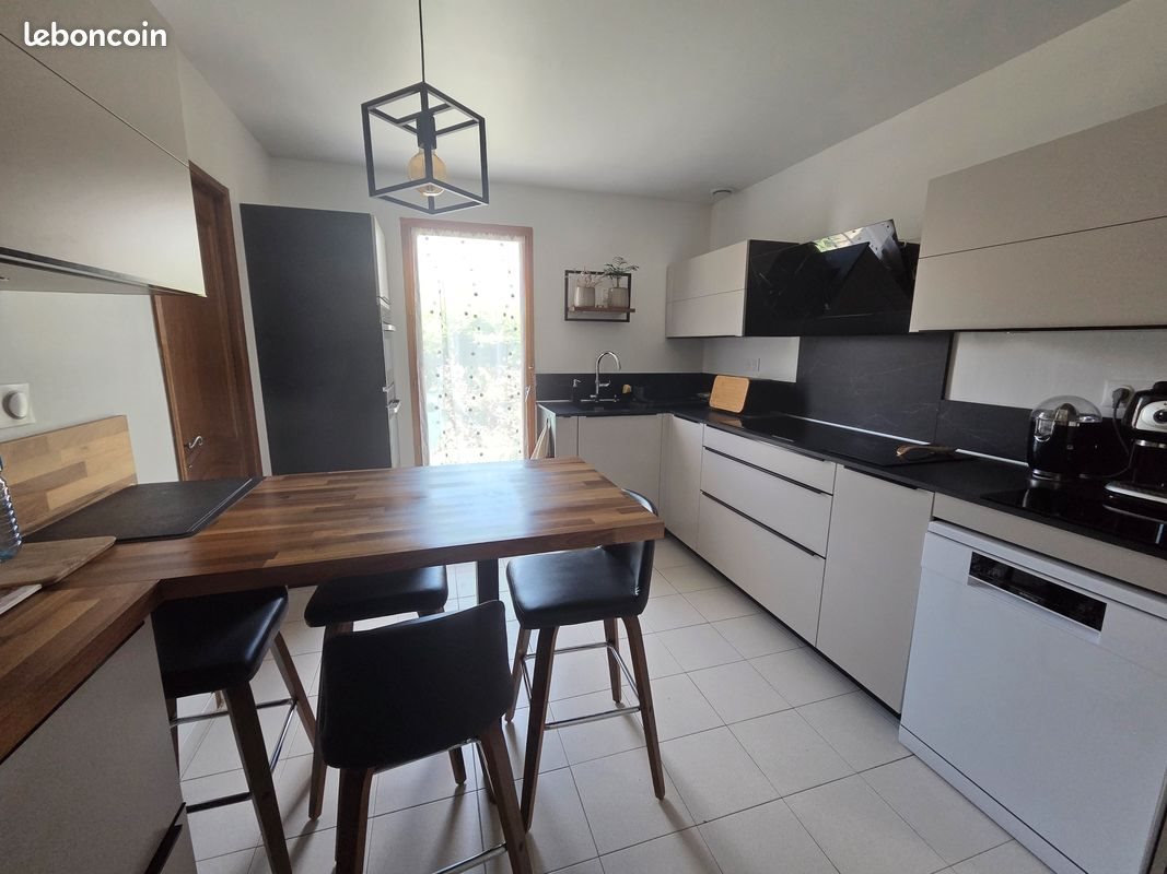 Maison à vendre, 136m², Saint-Just