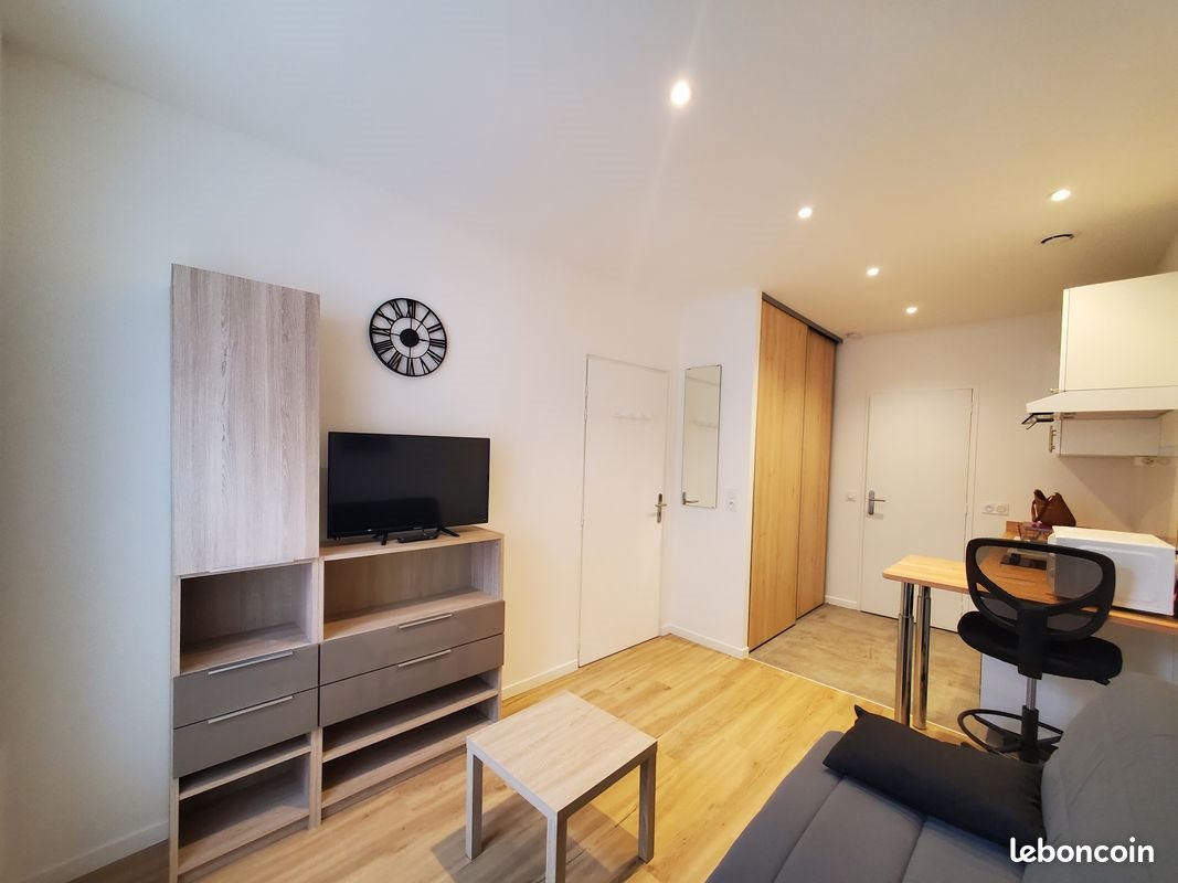 Appartement à louer, 16m², La Rochelle