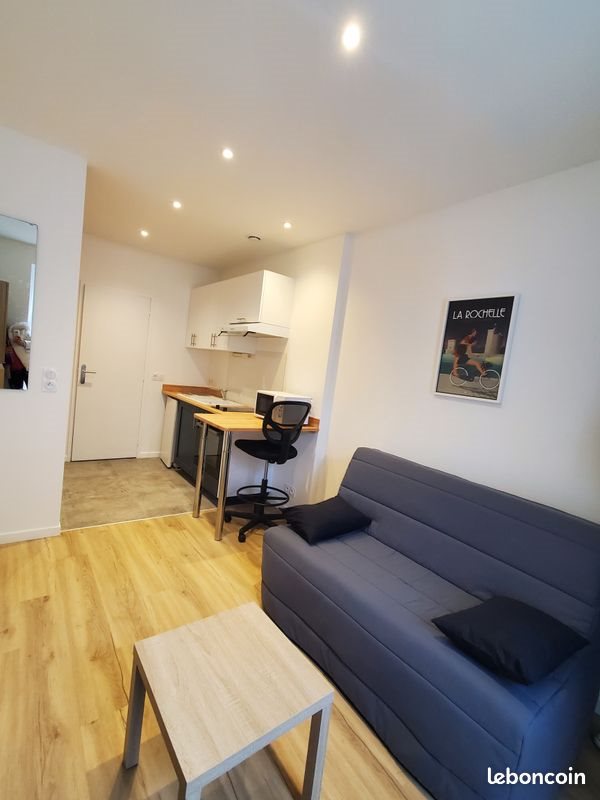 Appartement à louer, 16m², La Rochelle