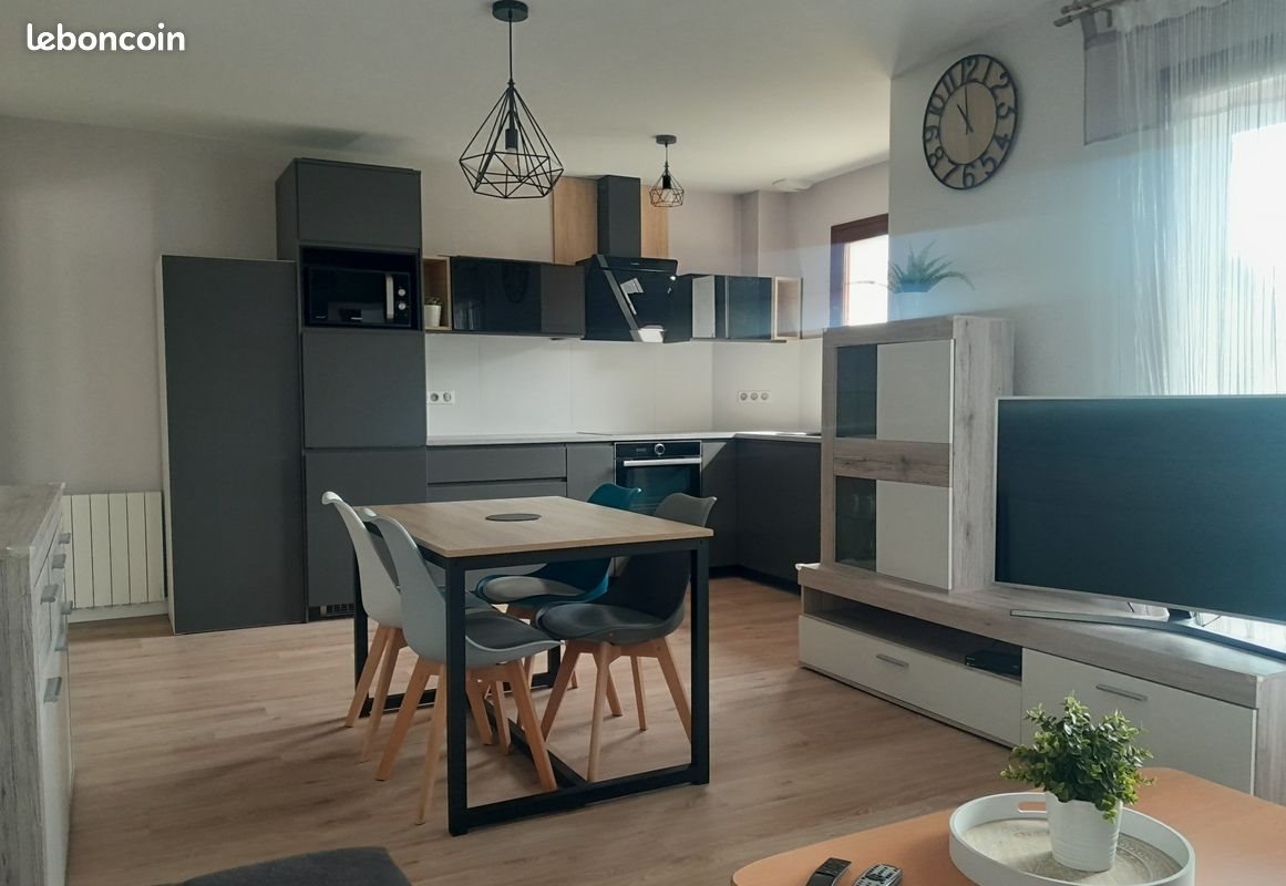 Appartement à louer, 50m², Crozet