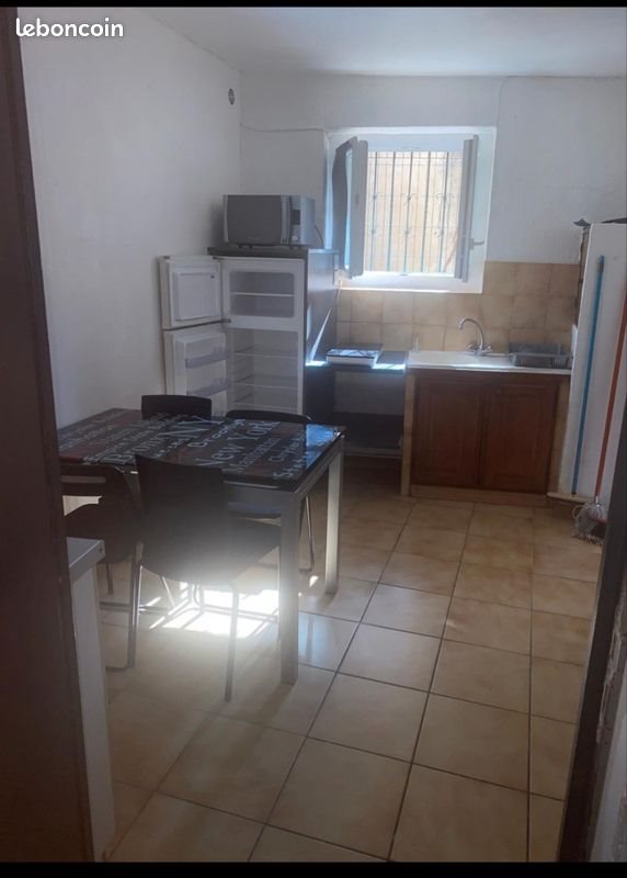 Appartement à louer, 25m², Bagnols-sur-Cèze