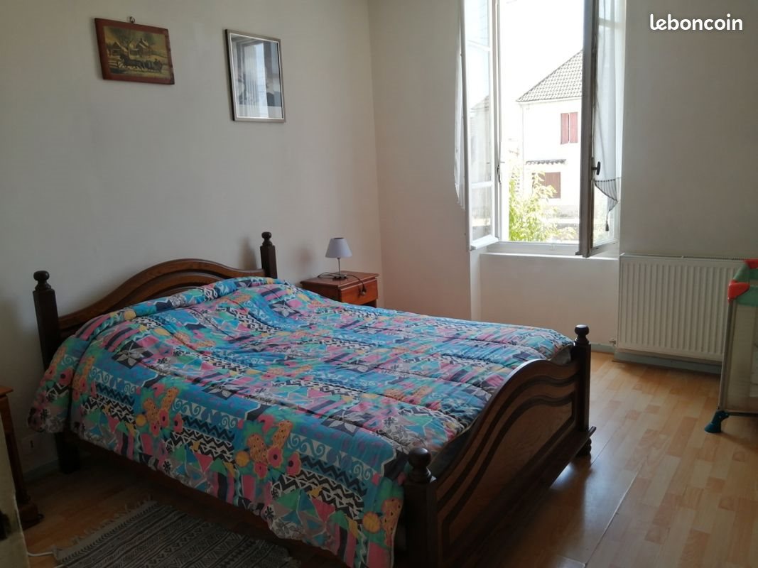 Appartement à louer, 85m², Souillac