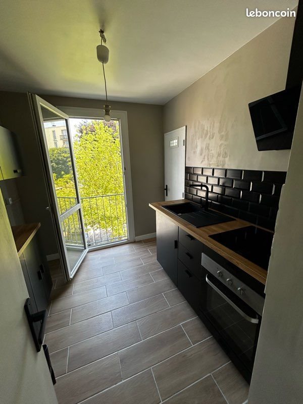 Appartement à louer, 57m², Noyon