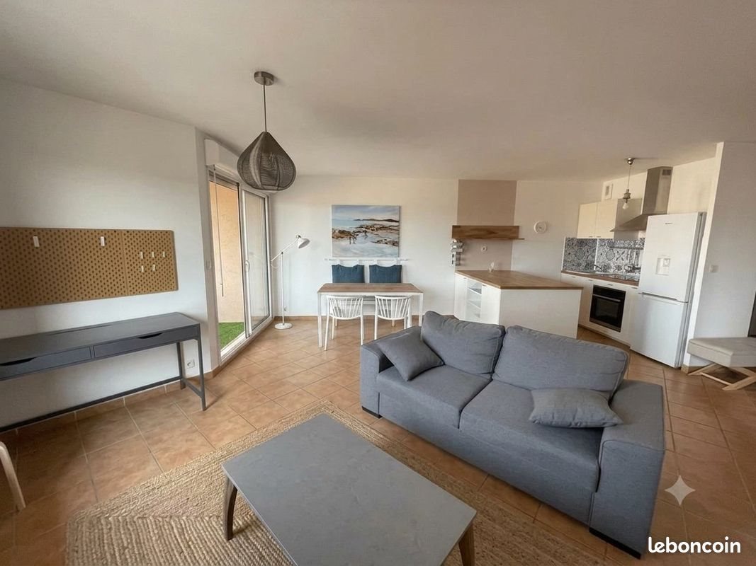 Appartement à louer, 49m², Istres