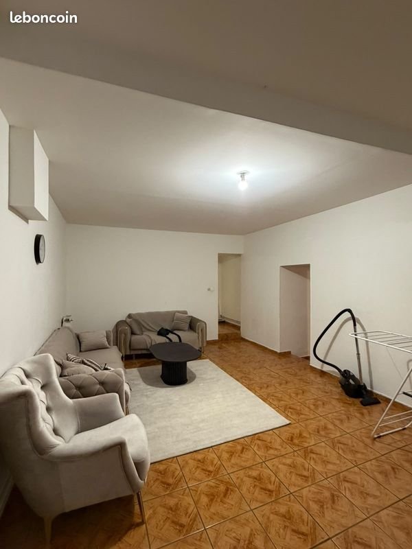 Appartement à louer, 65m², Neuville-sur-Saône