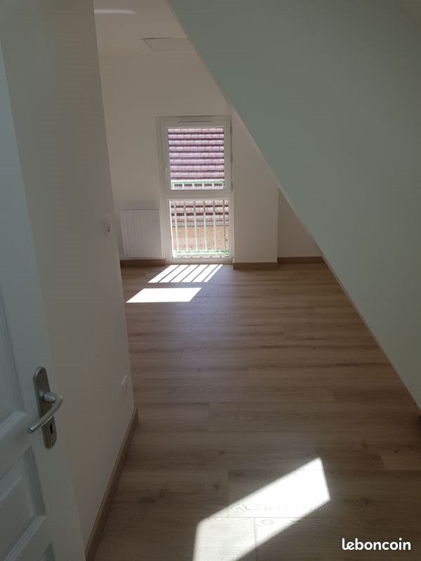 Appartement à louer, 76m², Bennecourt
