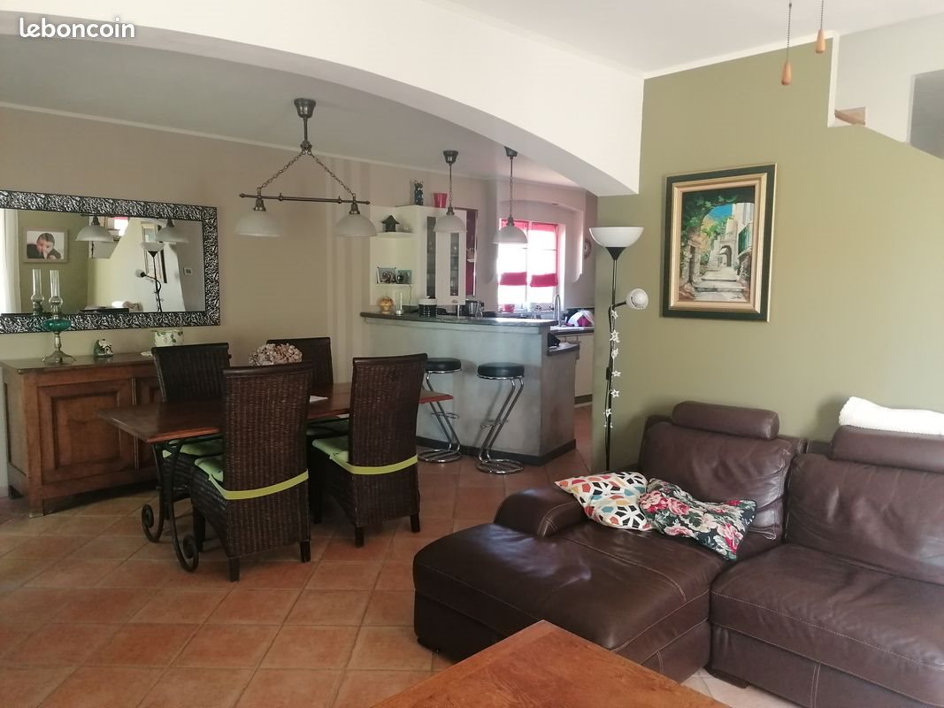 Maison à vendre, 100m², Marignane