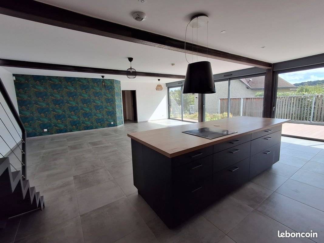 Maison à louer, 139m², Signy-l'Abbaye