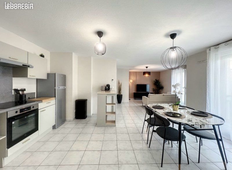 Appartement à louer, 83m², Laval