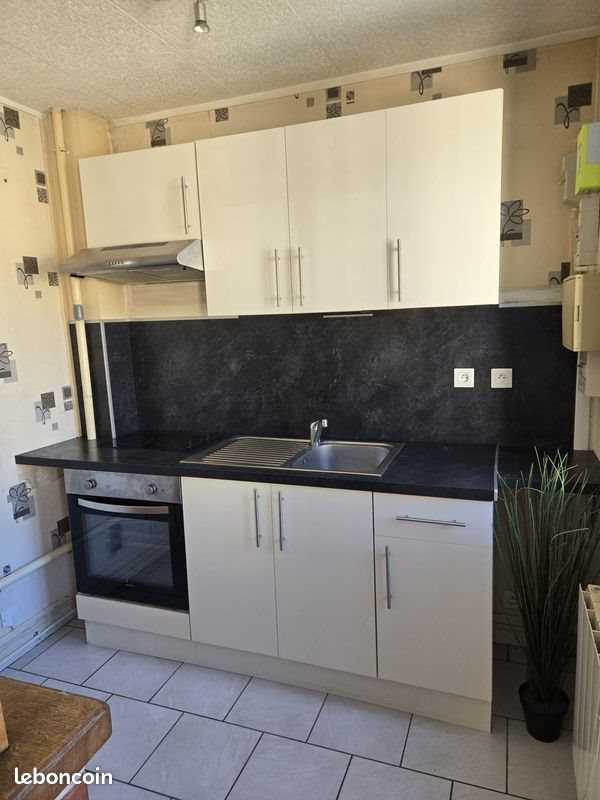 Appartement à louer, 32m², Caudebec-lès-Elbeuf