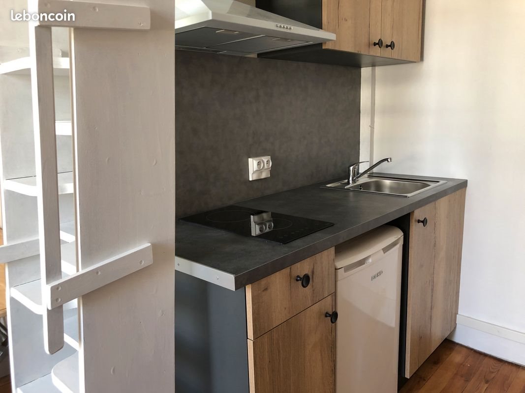 Appartement à louer, 18m², Pau