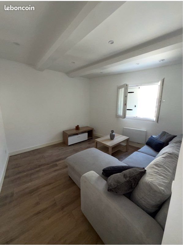 Appartement à louer, 25m², Marseille 11ème