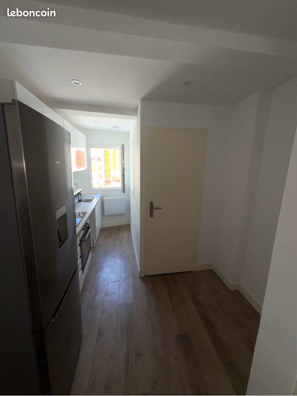 Appartement à louer, 25m², Marseille 11ème