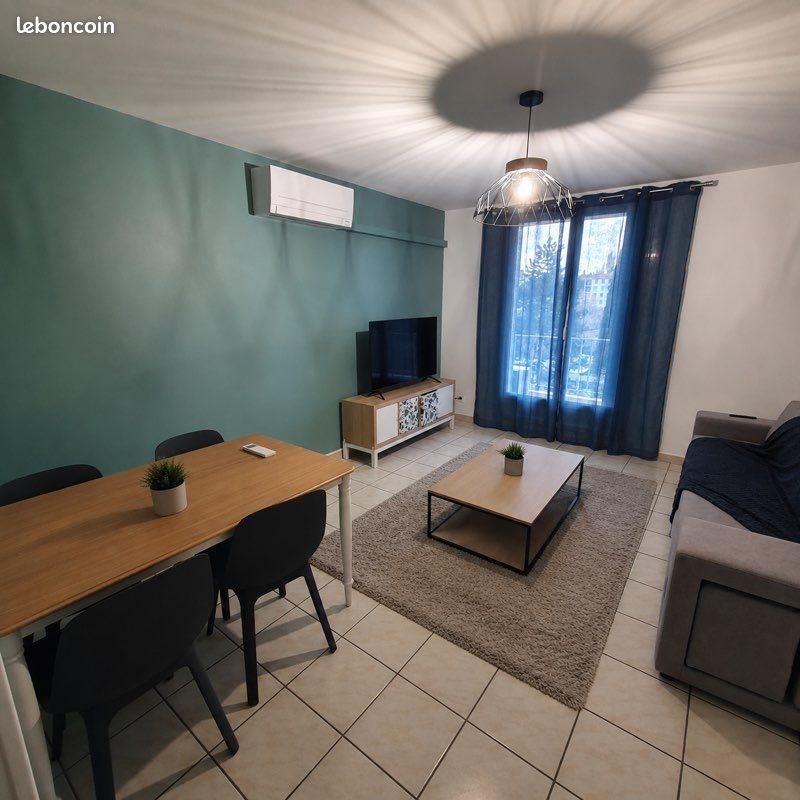 Appartement à louer, 3m², Manosque