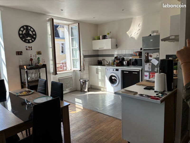 Appartement à louer, 60m², Argentat