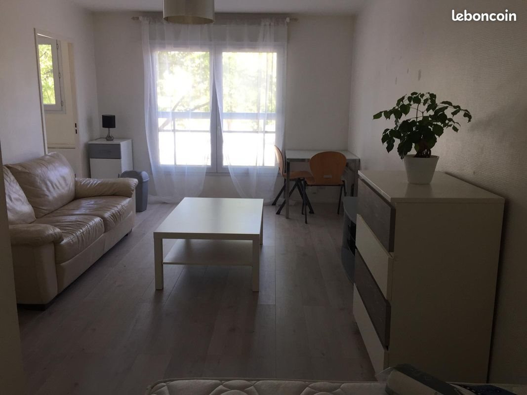 Appartement à louer, 31m², Guyancourt