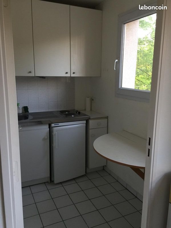 Appartement à louer, 31m², Guyancourt