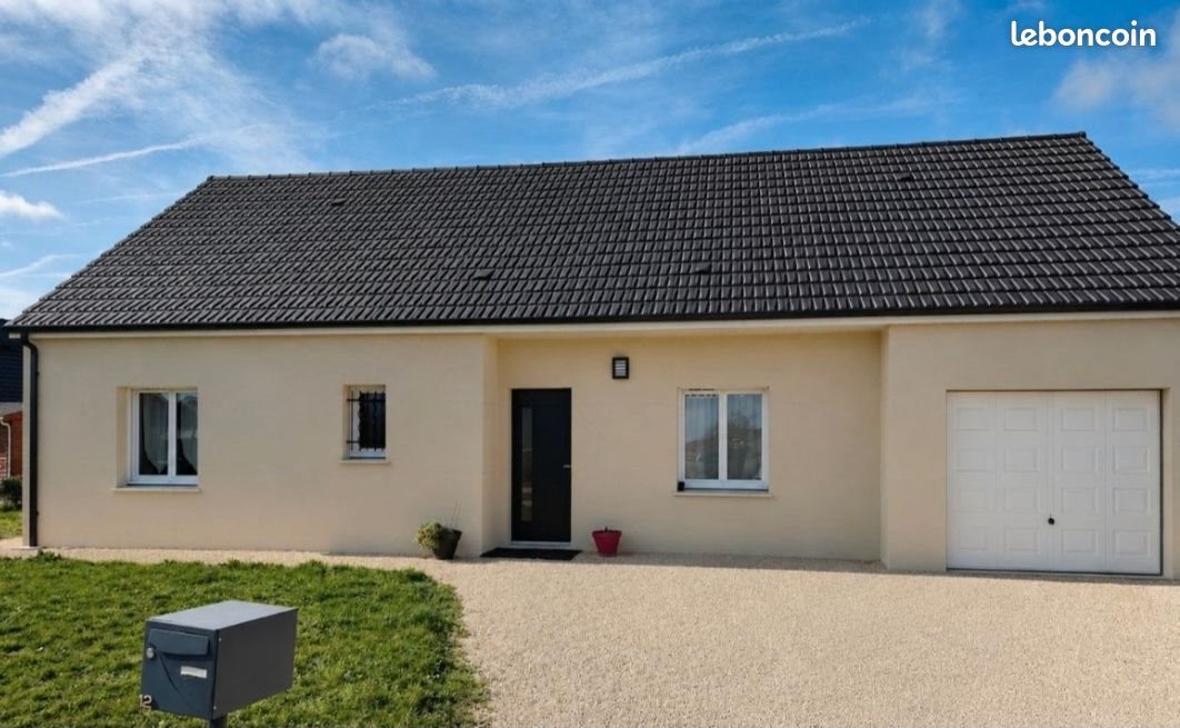 Maison à louer, 90m², Avord