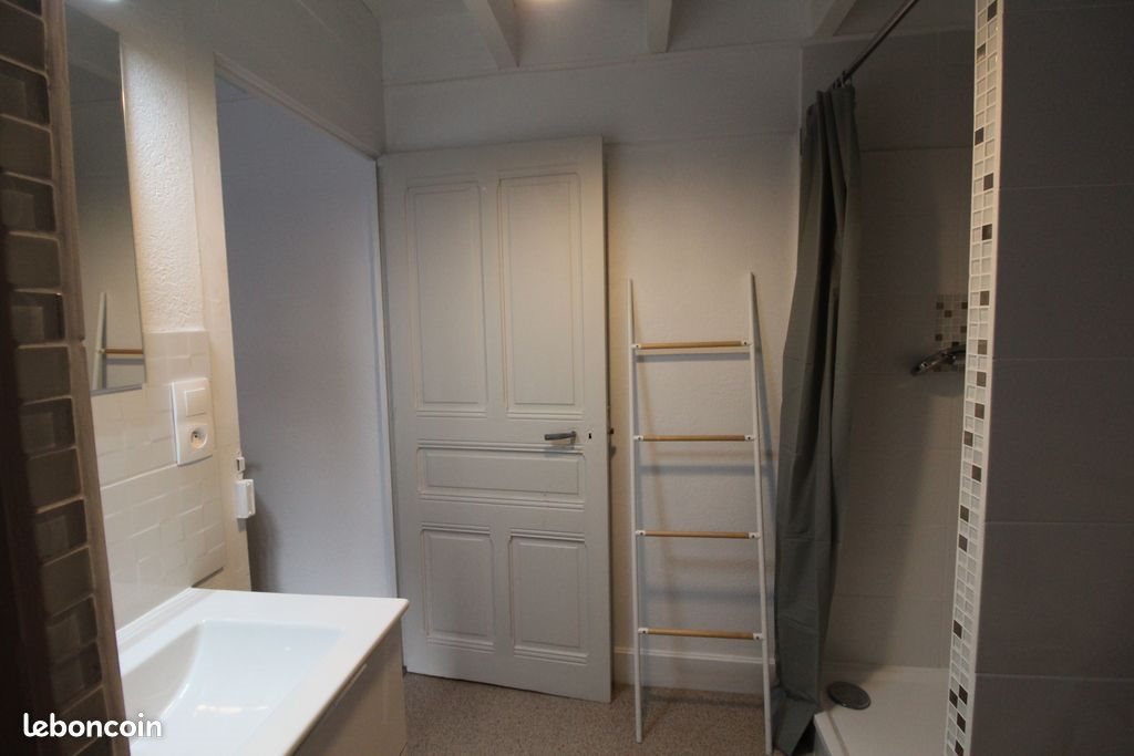 Appartement à louer, 26m², Vernoux-en-Vivarais